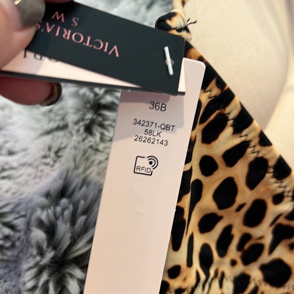 NWT Women’s Victoria Secret Animal Print Bikini - Picture 5 of 5